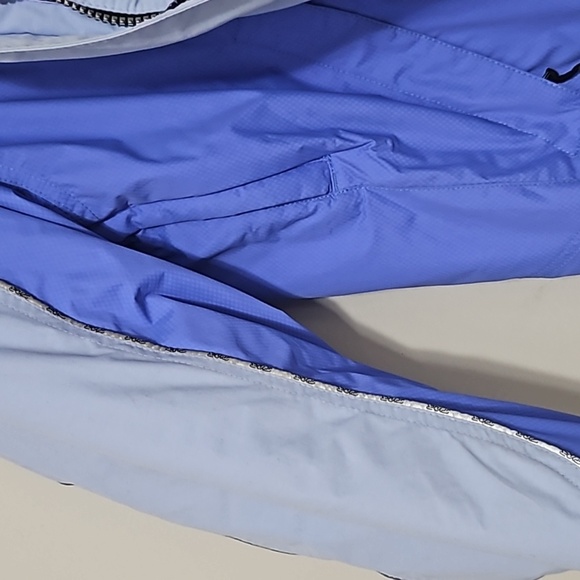 Spyder blue winter coat heavy for snow - Picture 3 of 3